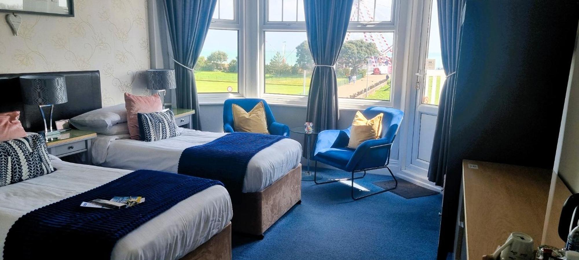 Ebor Lodge Eastbourne Exterior photo